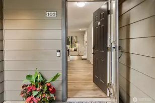1819 N 107th St, Seattle, WA 98133 - Photo 2