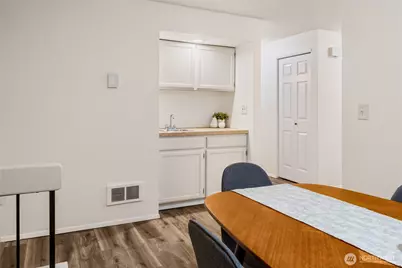 1819 N 107th Street #103, Seattle, WA 98133 - Photo 14