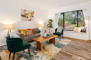 1819 N 107th St, Seattle, WA 98133 - Photo 6
