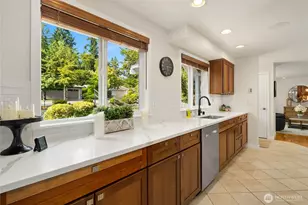12641 NE 104th St, Kirkland, WA 98033 - Photo 8