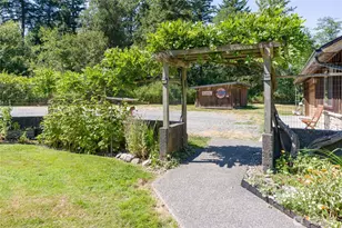 1028 Cross Rd, Lopez Island, WA 98261 - Photo 24