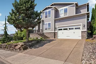 2551 W 1st St, Washougal, WA 98671 - Photo 2