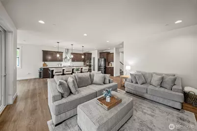 7704 Connells Prairie Road E, Bonney Lake, WA 98391 - Photo 6