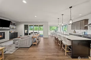 7704 Connells Prairie Road E, Bonney Lake, WA 98391 - Photo 8