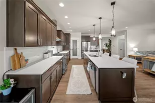 7704 Connells Prairie Road E, Bonney Lake, WA 98391 - Photo 12