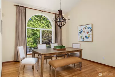 8387 NE Sumanee Place, Bainbridge Island, WA 98110 - Photo 8
