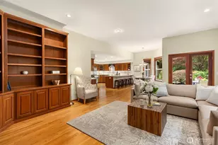 8387 NE Sumanee Pl, Bainbridge Island, WA 98110 - Photo 16