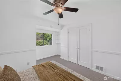 3310 SW 104th Street, Seattle, WA 98146 - Photo 18