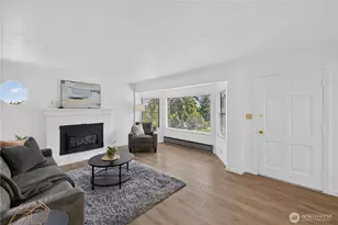 3310 SW 104th St, Seattle, WA 98146 - Photo 4