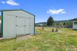 180 Kowntee St, Camano Island, WA 98282 - Photo 34