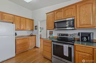 180 Kowntee St, Camano Island, WA 98282 - Photo 16