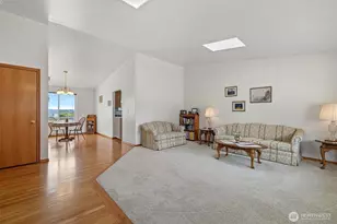 180 Kowntee St, Camano Island, WA 98282 - Photo 10