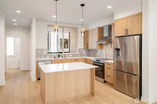 18032 B Sunnyside Ave N, Shoreline, WA 98133 - Photo 8