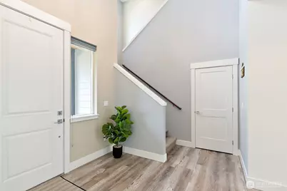 4913 NE 1st Street, Renton, WA 98059 - Photo 18