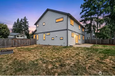 4913 NE 1st Street, Renton, WA 98059 - Photo 34