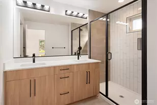 18032 C Sunnyside Ave N, Shoreline, WA 98133 - Photo 14