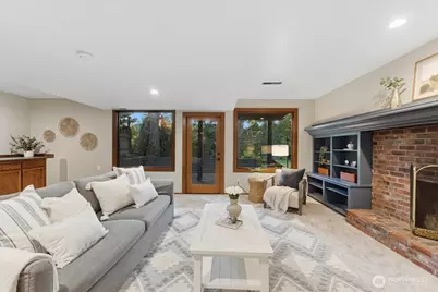 807 7th Avenue N, Edmonds, WA 98020 - Photo 26