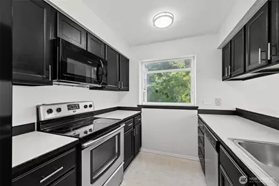 2020 Superior Street #202, Bellingham, WA 98229 - Photo 14