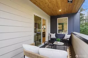 9725 Evanston Ave N, Seattle, WA 98103 - Photo 36