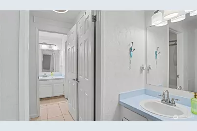 247 S 328th Lane, Federal Way, WA 98003 - Photo 16