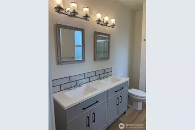 10528 13th Avenue W #A, Everett, WA 98204 - Photo 36