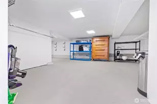 731 N 80th St, Seattle, WA 98103 - Photo 28