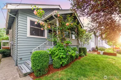 731 N 80th Street, Seattle, WA 98103 - Photo 1