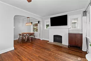 731 N 80th St, Seattle, WA 98103 - Photo 4