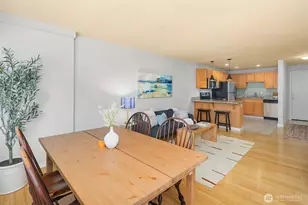 705 E Republican St, Seattle, WA 98102 - Photo 8