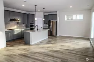 8422 52nd Pl NE, Marysville, WA 98270 - Photo 6