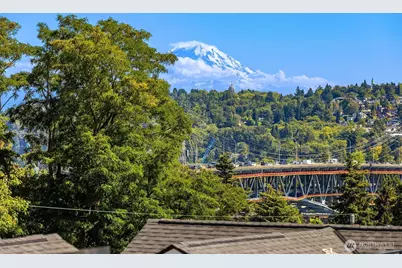 4415 2nd Avenue NE #B, Seattle, WA 98105 - Photo 12