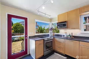 7551 33rd Ave NW, Seattle, WA 98117 - Photo 12