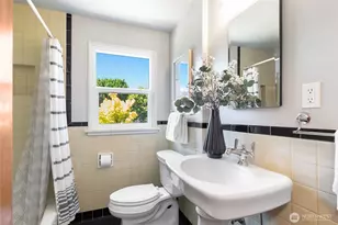 7551 33rd Ave NW, Seattle, WA 98117 - Photo 20