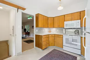 702 E 3rd Ave, Ellensburg, WA 98926 - Photo 16