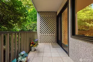 9901 NE 4th St, Bellevue, WA 98004 - Photo 8