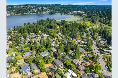 719 19th Lane W, Kirkland, WA 98033 - Photo 32