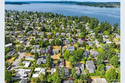 719 19th Lane W, Kirkland, WA 98033 - Photo 30