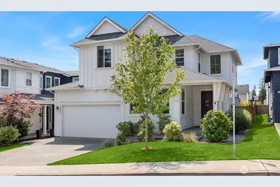 18821 Colwood Avenue NE, Poulsbo, WA 98370 - Photo 2