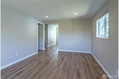 516 S 57th Street, Tacoma, WA 98408 - Photo 6