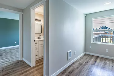 516 S 57th Street, Tacoma, WA 98408 - Photo 8