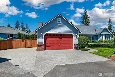 20604 Damson Rd, Lynnwood, WA 98036 - Photo 2