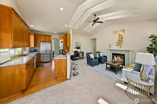 20604 Damson Rd, Lynnwood, WA 98036 - Photo 10