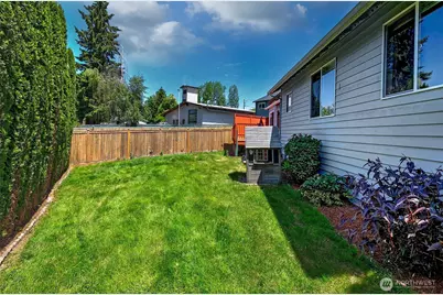 20604 Damson Rd, Lynnwood, WA 98036 - Photo 22