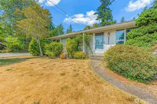 2504 NE 147th St, Shoreline, WA 98155 - Photo 2