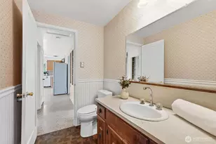2504 NE 147th St, Shoreline, WA 98155 - Photo 16