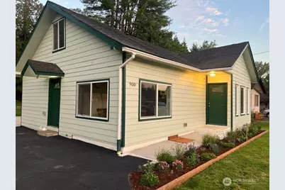 900 SE 1st Street, Winlock, WA 98596 - Photo 1