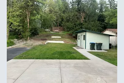 900 SE 1st Street, Winlock, WA 98596 - Photo 8