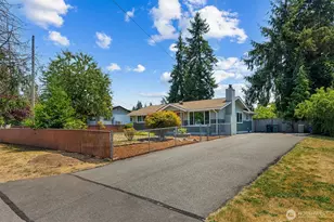 422 167th St S, Spanaway, WA 98387 - Photo 18