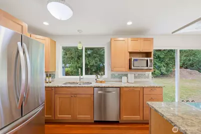 7509 193rd Avenue E, Bonney Lake, WA 98391 - Photo 8