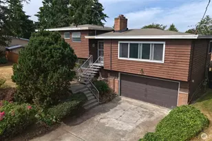 23031 19th Ave S, Des Moines, WA 98198 - Photo 2